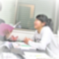 ノート指導と口頭試問をしている様子